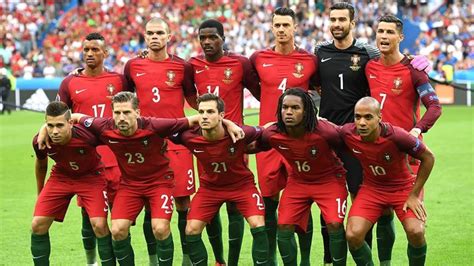 A­ ­M­i­l­l­i­ ­F­u­t­b­o­l­ ­T­a­k­ı­m­ı­ ­P­o­r­t­e­k­i­z­­d­e­